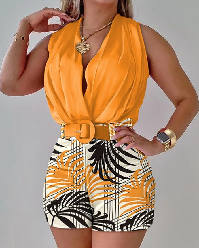 202& Summer Fashion Shorts Set Women Sexy Sleeveless Halter Top Printed Shorts Two Piece Set Elegant Office Lady Commuting Suit