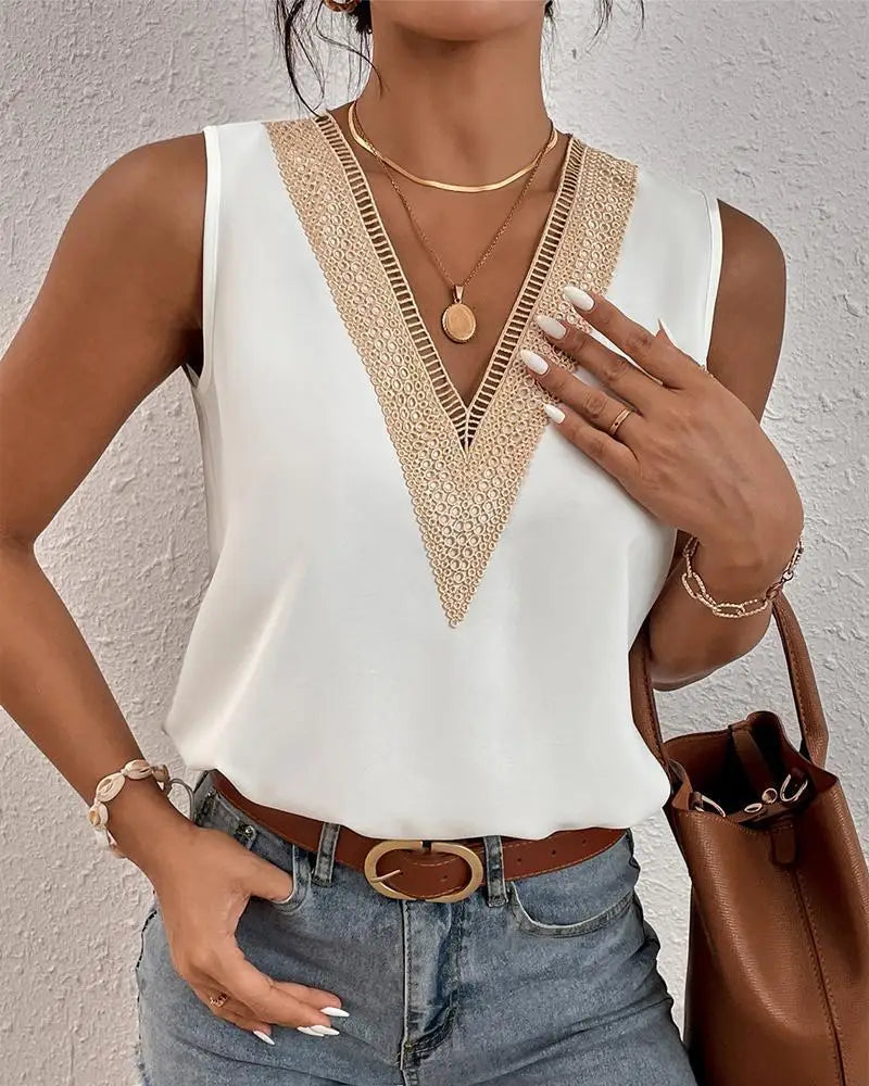 Sleeveless V-neck Lace Parchwork Blouse Women Loose Hollow Out Summer Tee Shirt Casual Streetwear Tsnk Top kpy