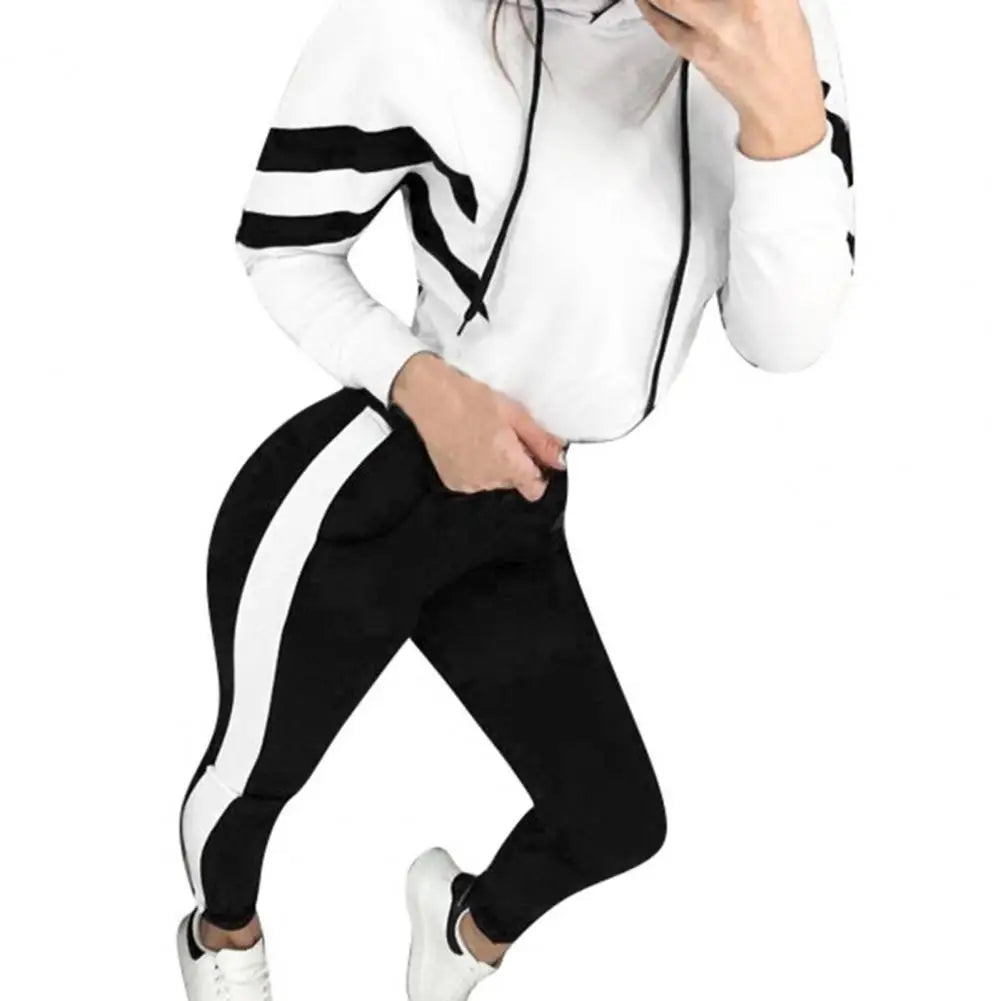 2 Pieces Set Women 2025 hot style Europe America autumn hooded fleece suit two-piece show hilum Sports Set Hooded Sportswear Set kpy