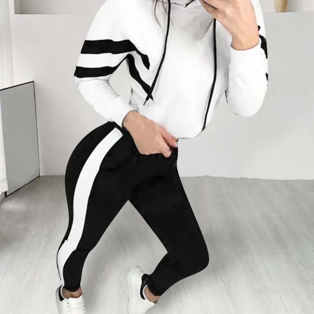 2 Pieces Set Women 2025 hot style Europe America autumn hooded fleece suit two-piece show hilum Sports Set Hooded Sportswear Set kpy