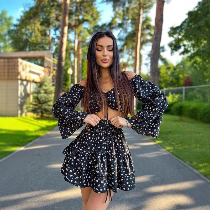 2025 Summer Beauty Dress Sexy Exposed Shoulder Short Top Printed Floral Short Skirt Suit